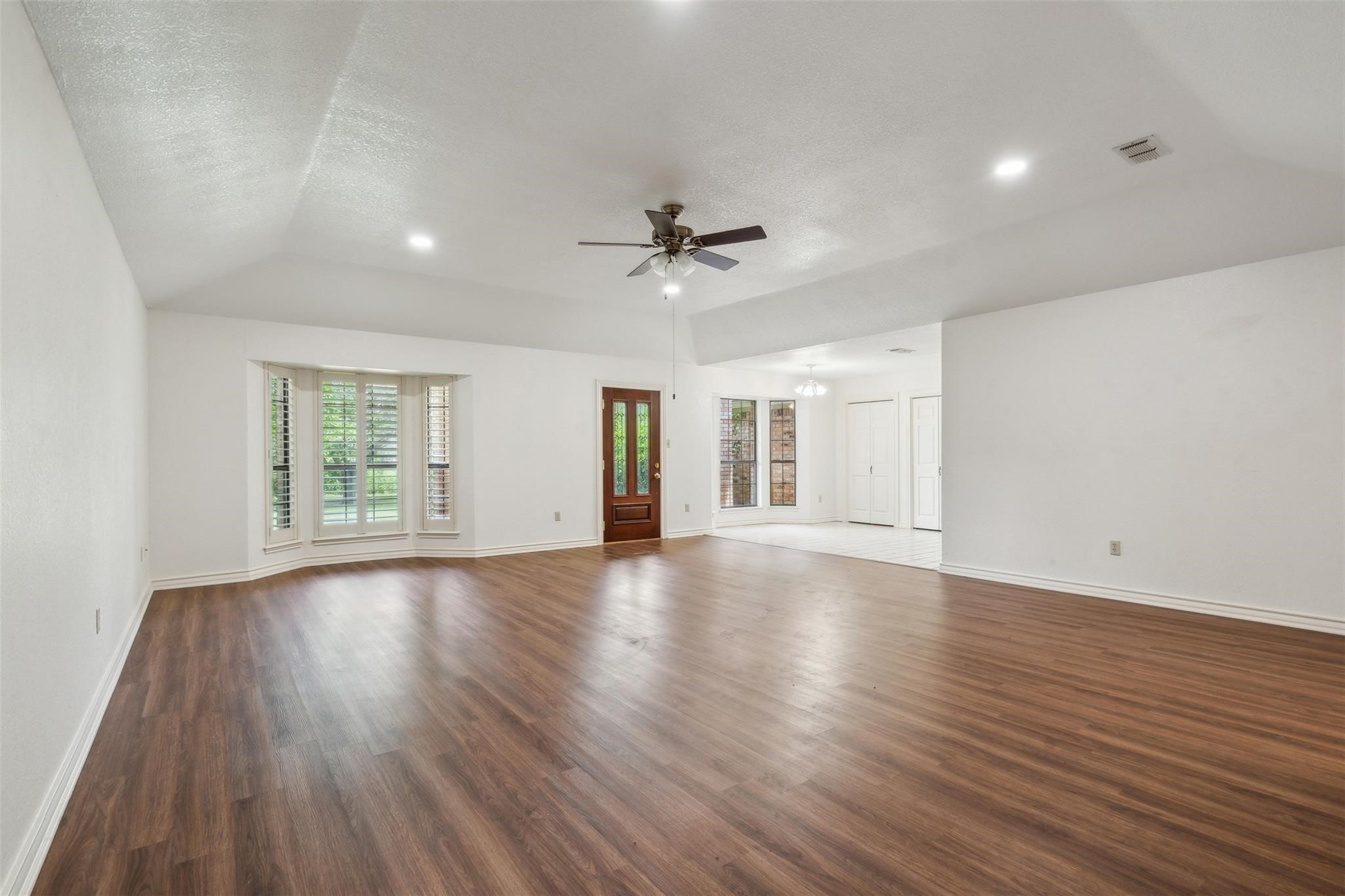 105 Tanglewood Stephenville TX 76401