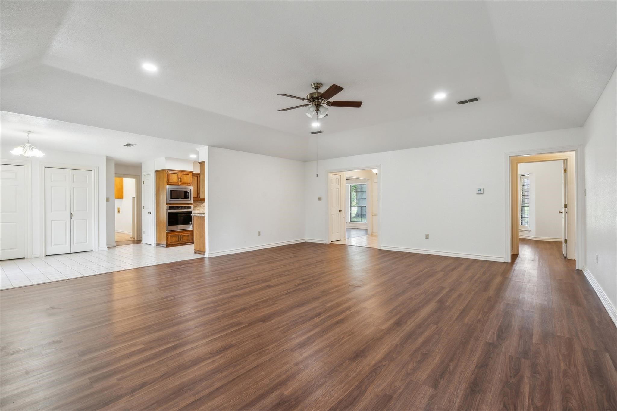 105 Tanglewood Stephenville TX 76401