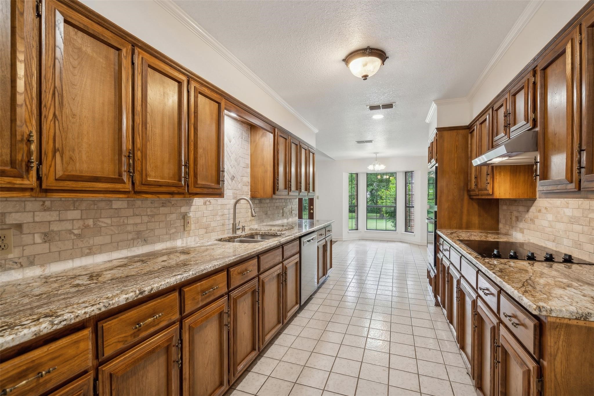 105 Tanglewood Stephenville TX 76401