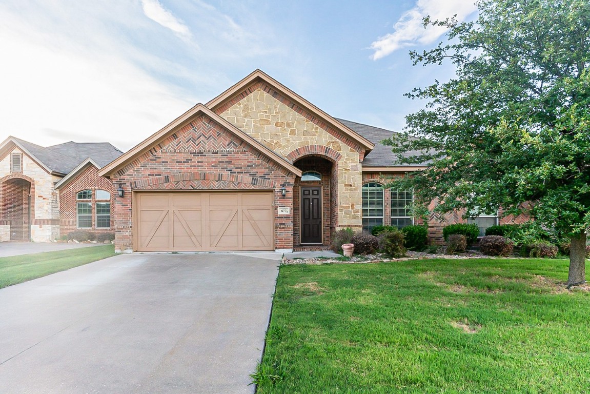 677 Plum Drive Burleson TX 76028