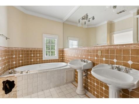 6917 Forest Glen Drive Dallas TX 75230