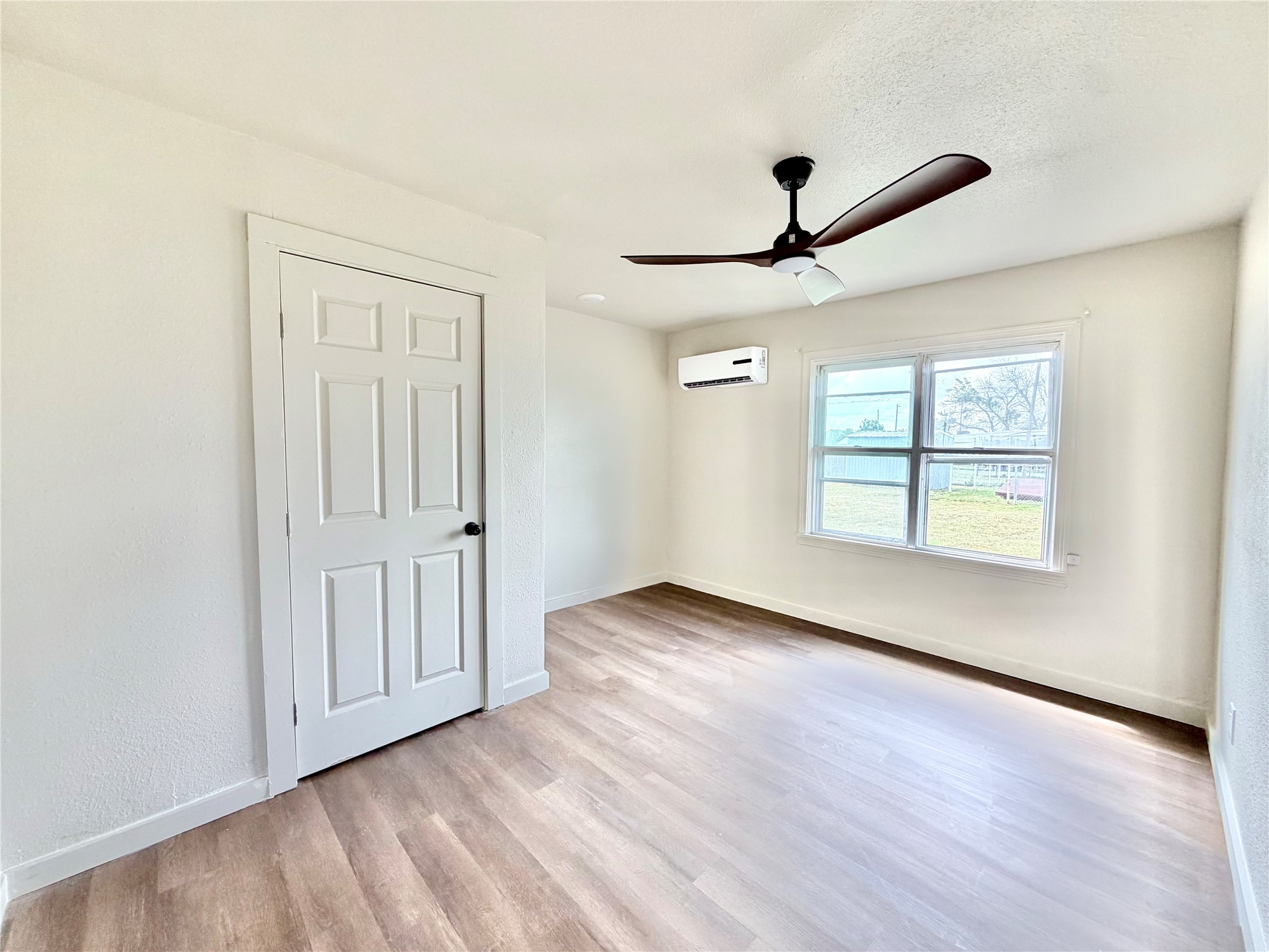 1220 Avenue G Hawley TX 79525
