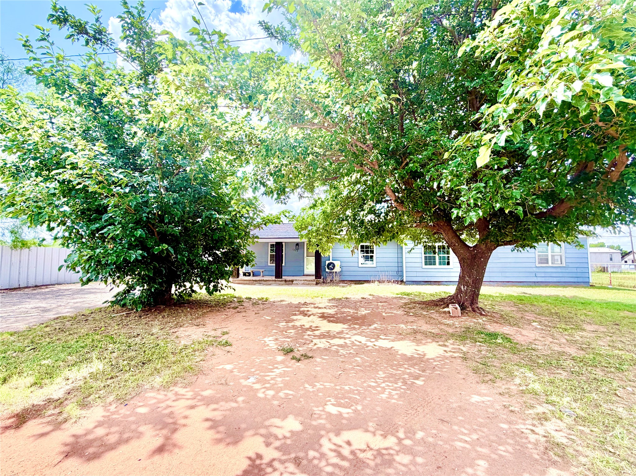 1220 Avenue G Hawley TX 79525