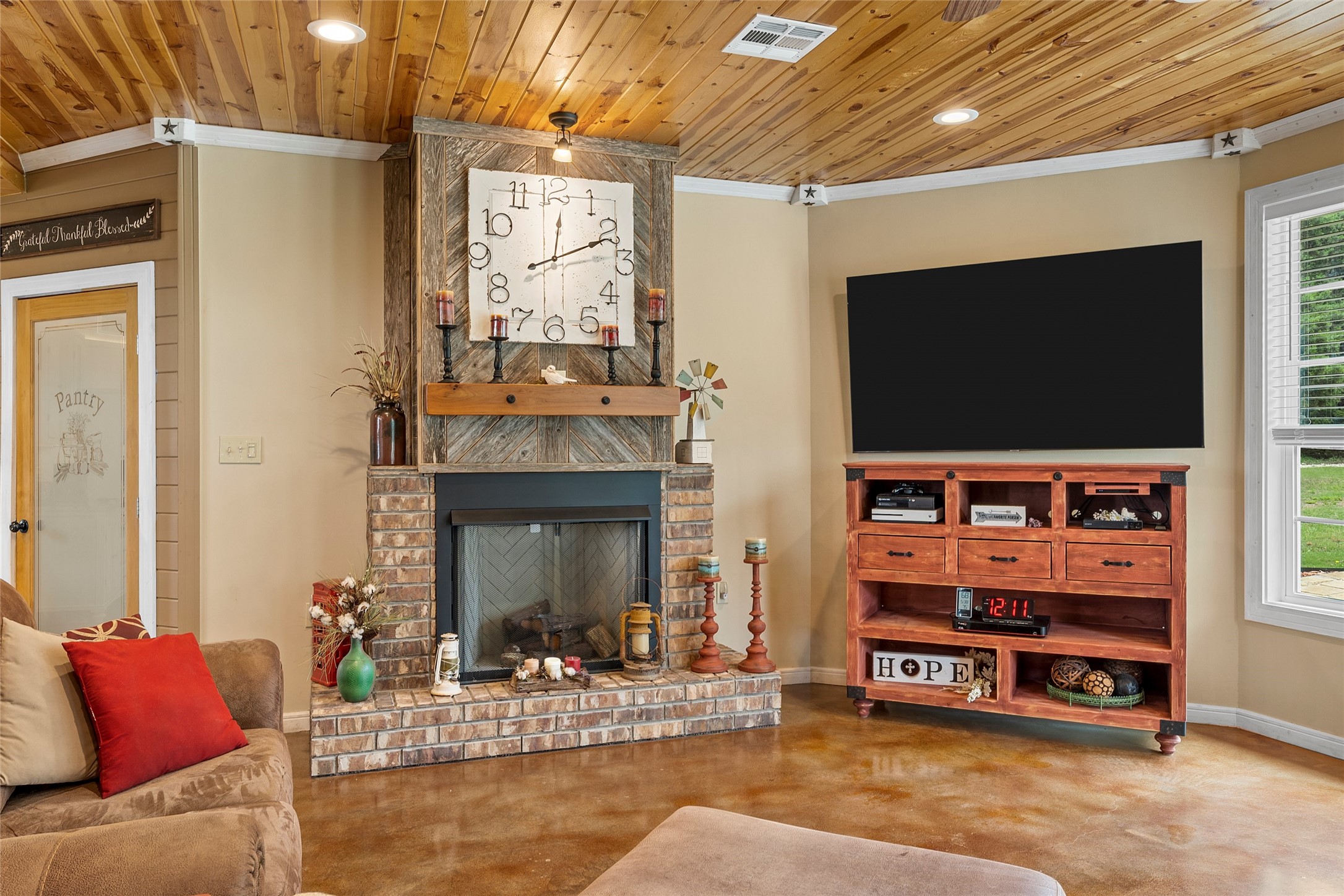 655 Texas 236 Highway Moody TX 76557