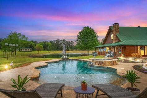 21184 County Road 2162 Troup TX 75789