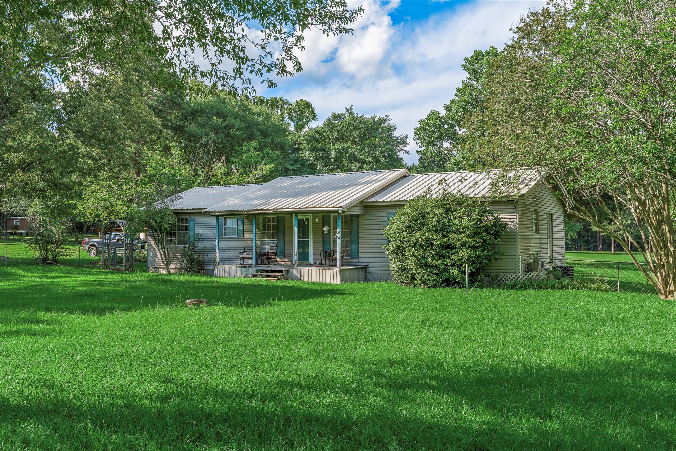 155 Jones Lane Benton LA 71006