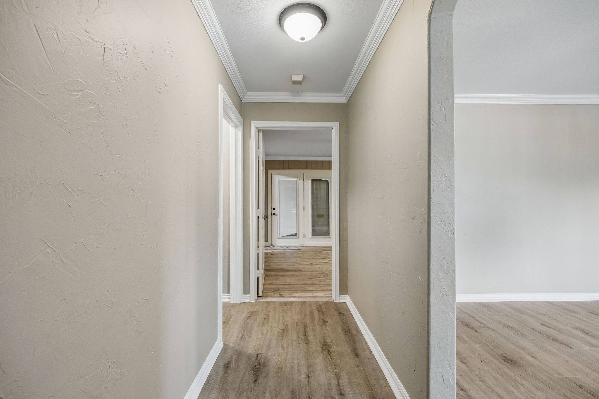 3534 Royal Lane Dallas TX 75229
