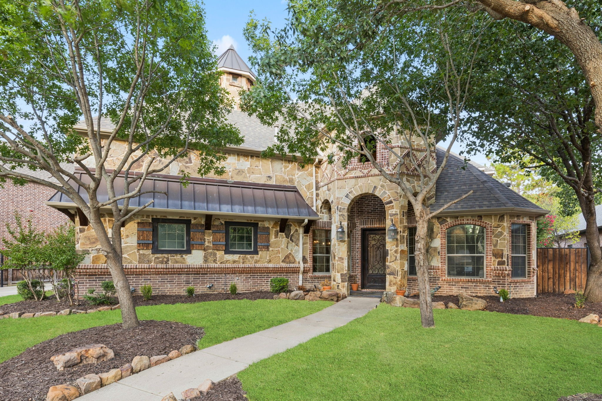 8012 Rushing Spring Drive North Richland Hills TX 76182