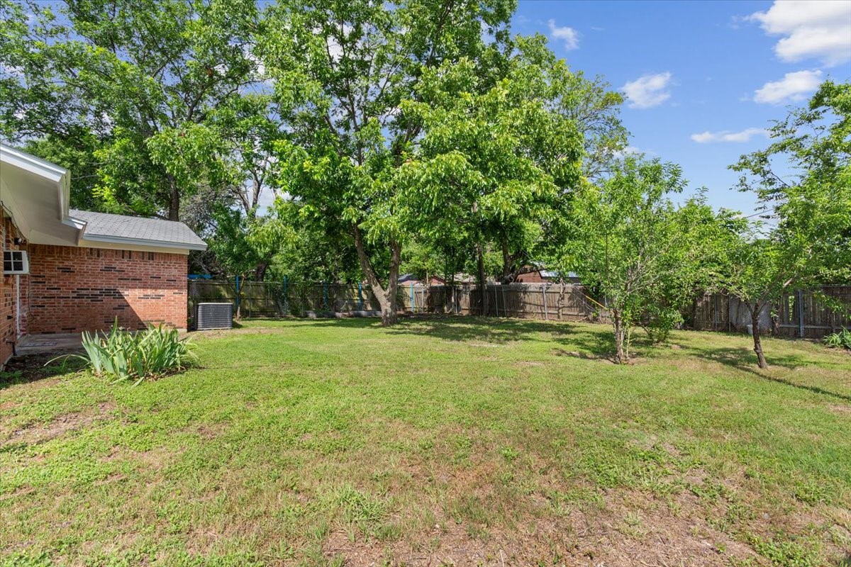 901 Church Avenue Waco TX 76706