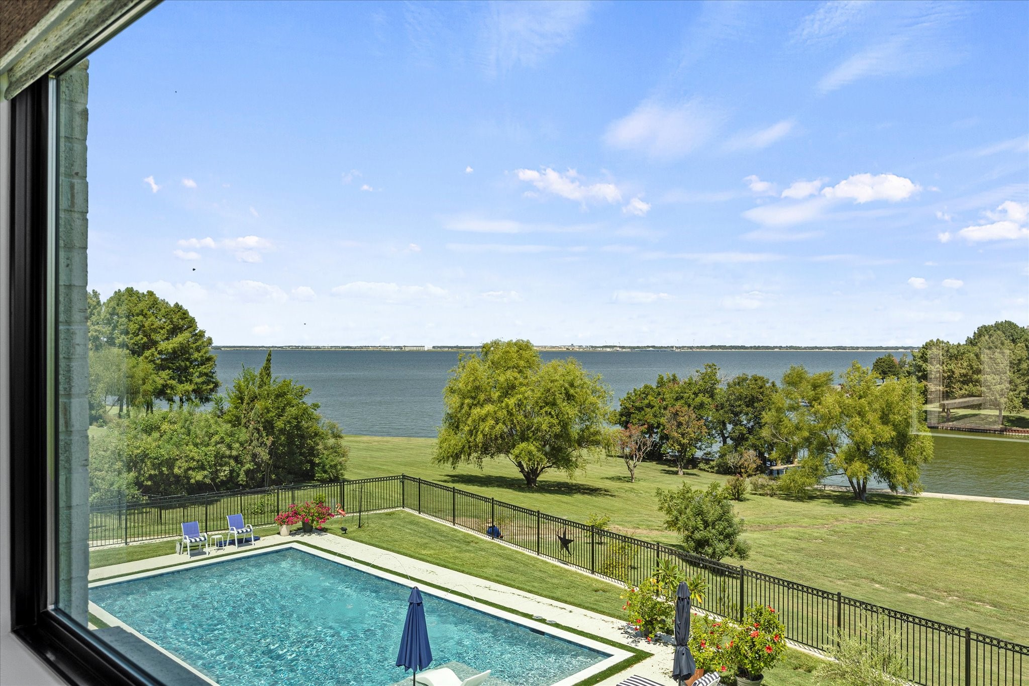 9 Meadowlake Drive Heath TX 75032