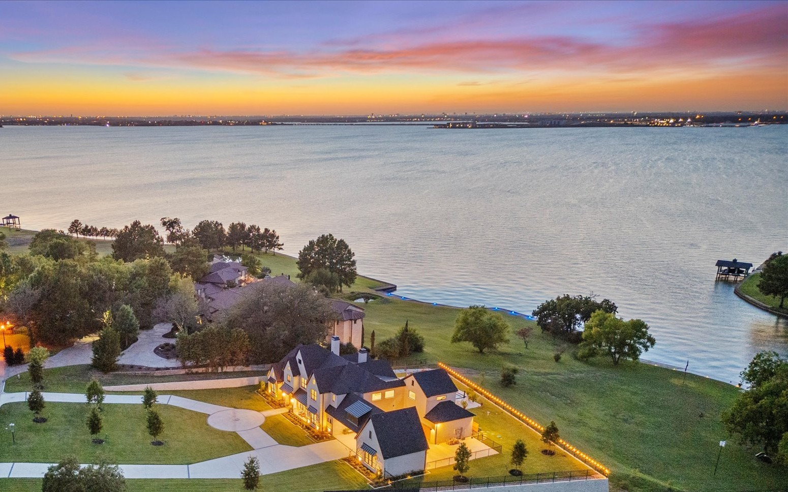 9 Meadowlake Drive Heath TX 75032