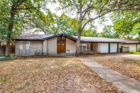 404 Lynda Lane Arlington TX 76010
