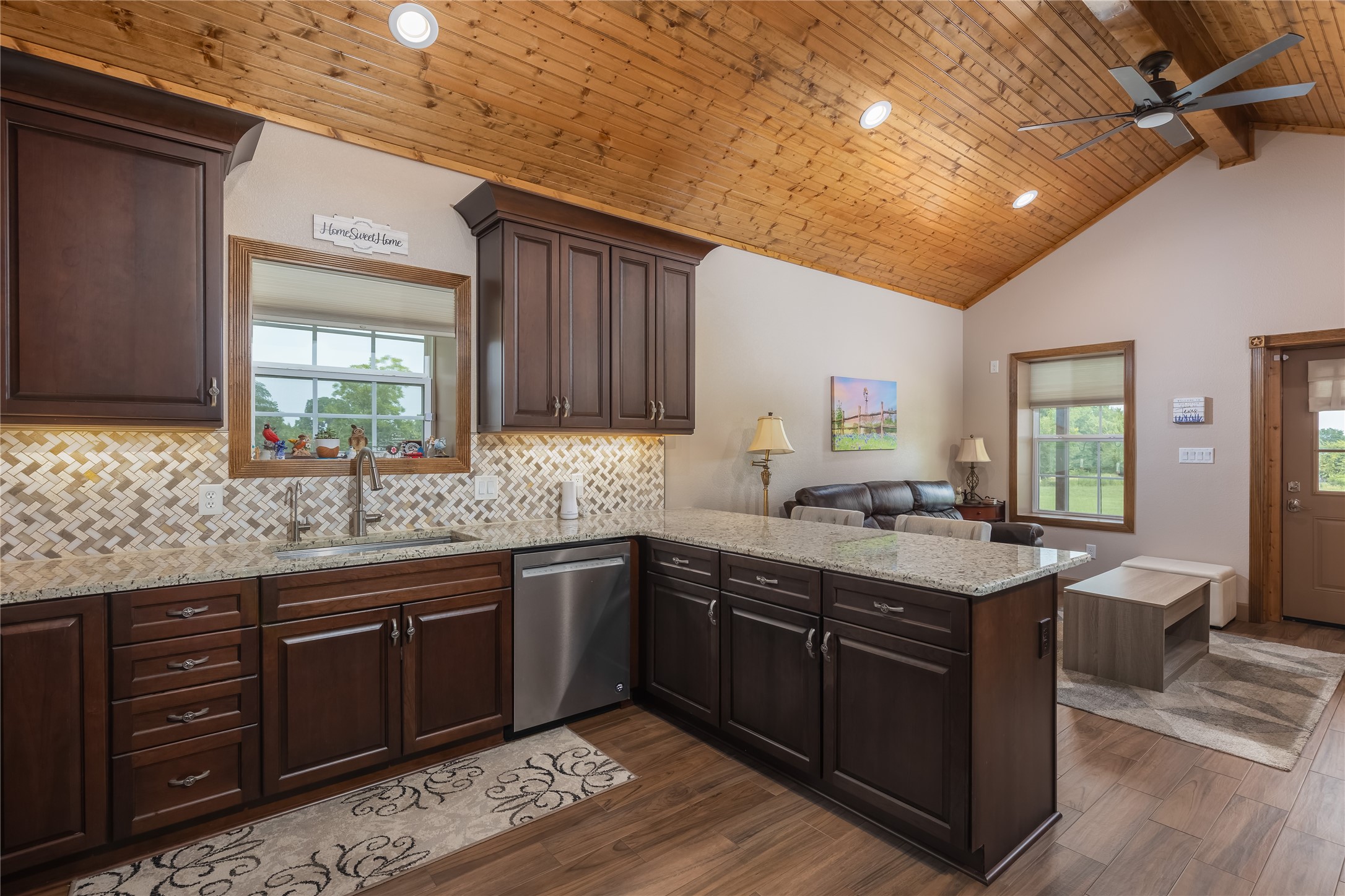 210 Spring Branch Trail N Springtown TX 76082