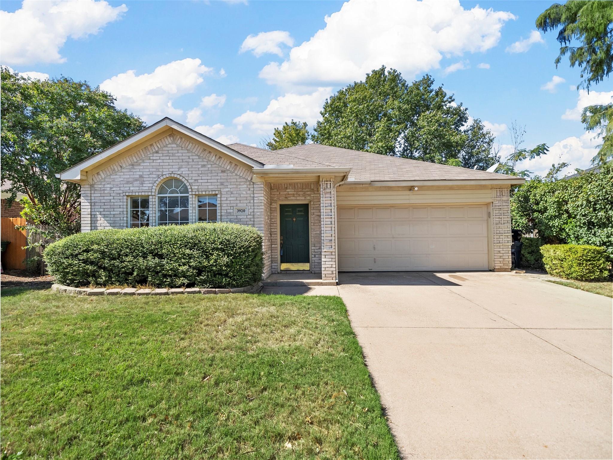 3920 Parkhaven Drive Denton TX 76210