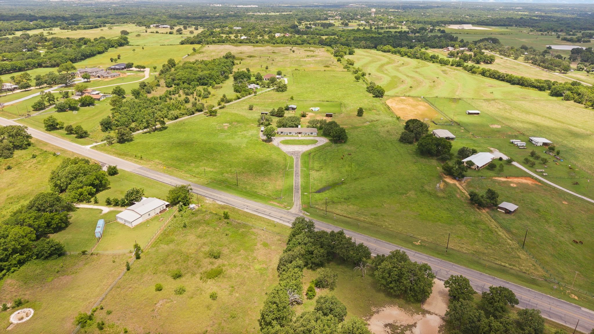 3001 E Fm 4 Cleburne TX 76031