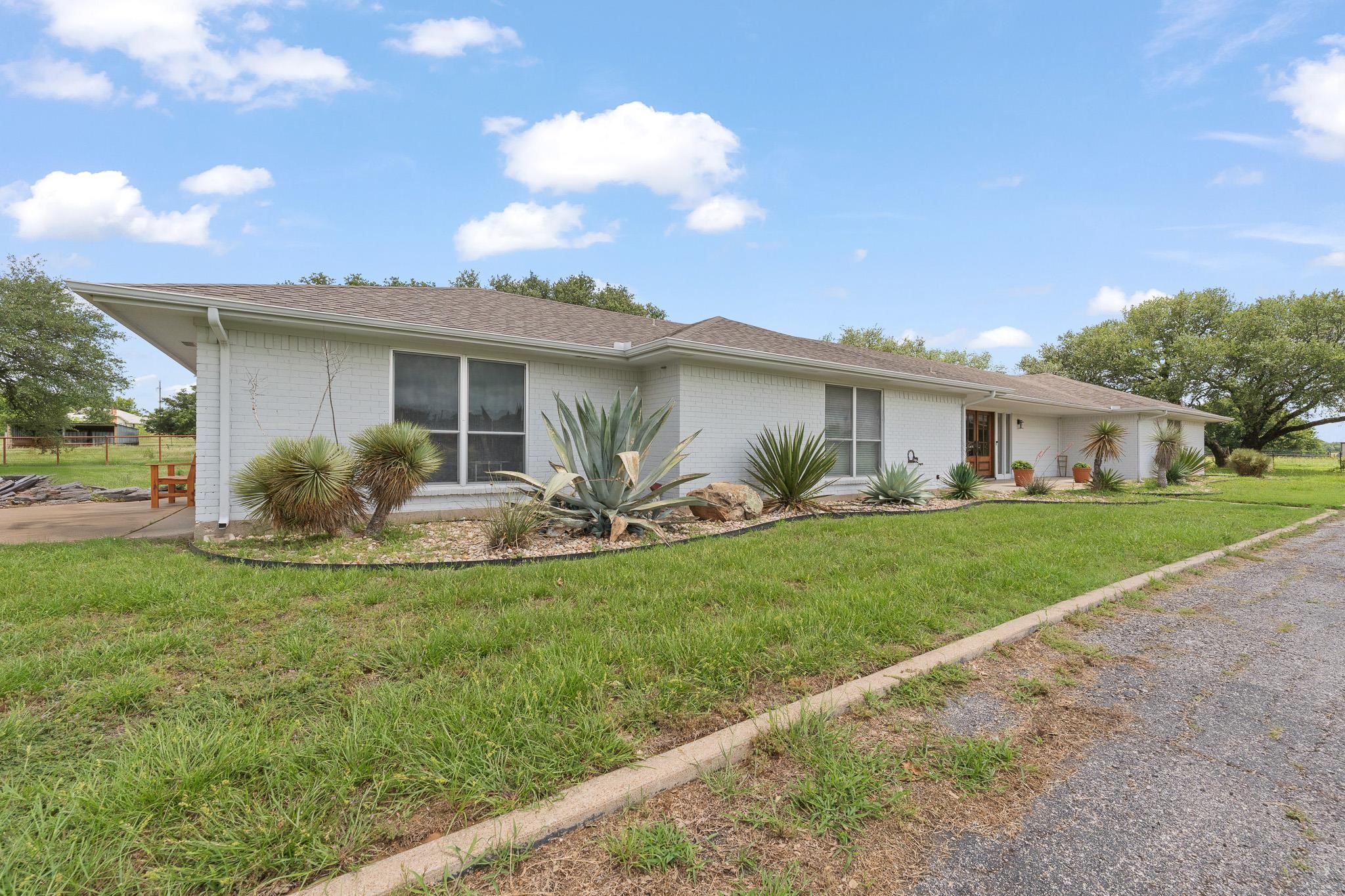 3001 E Fm 4 Cleburne TX 76031