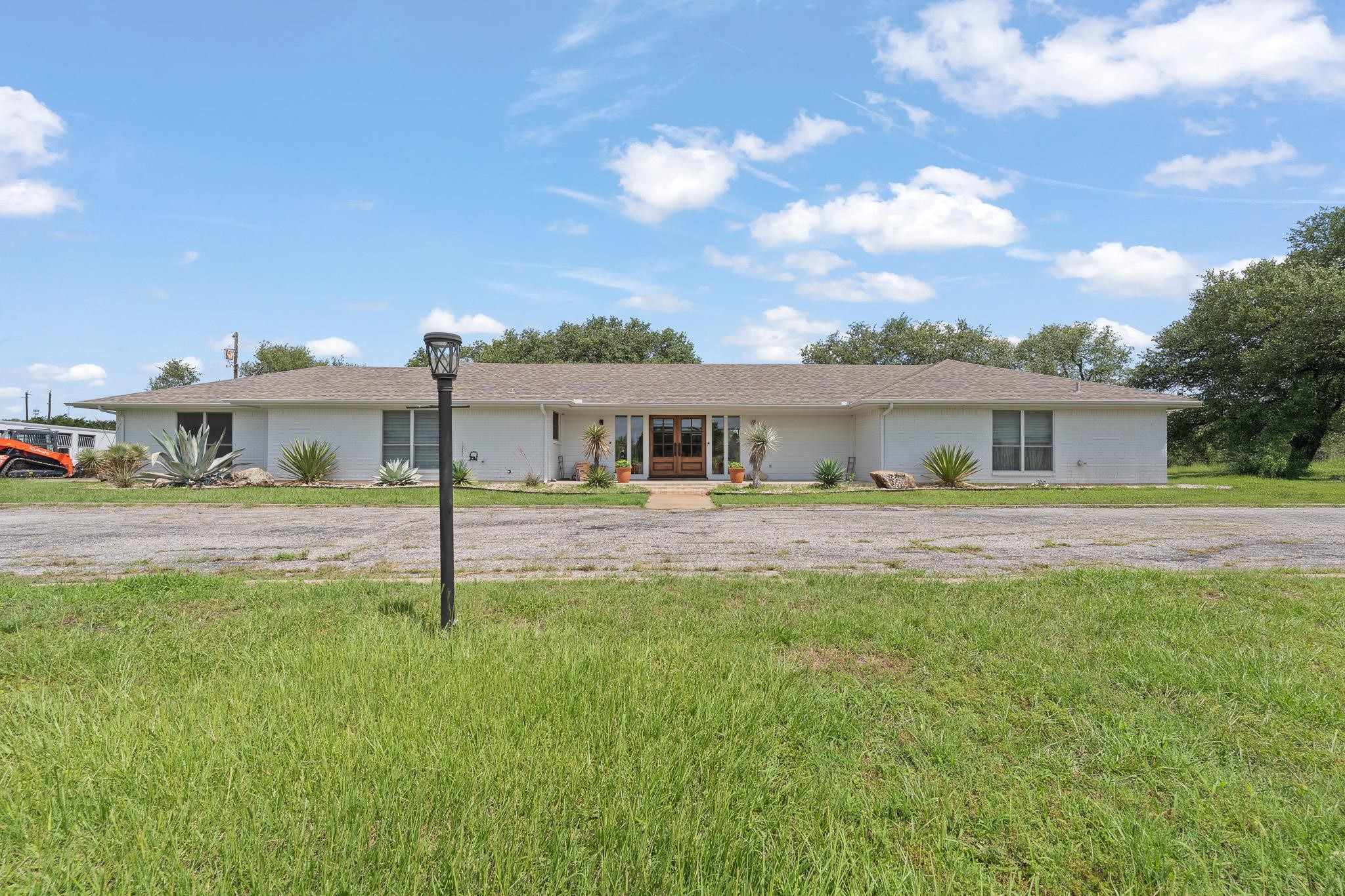3001 E Fm 4 Cleburne TX 76031