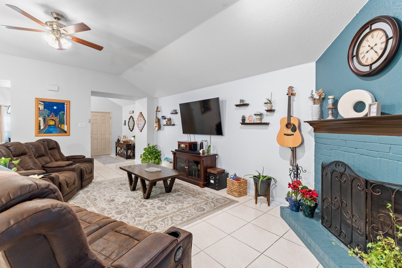 9225 Conestoga Drive Fort Worth TX 76131