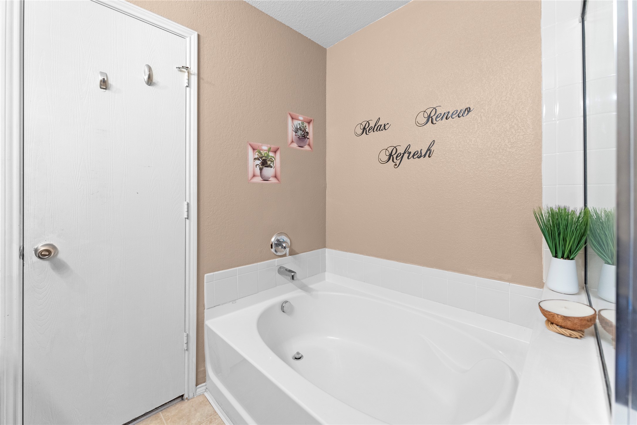9225 Conestoga Drive Fort Worth TX 76131