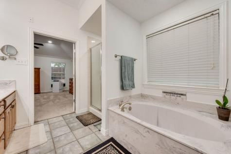 7057 Ridge Crest Drive North Richland Hills TX 76182