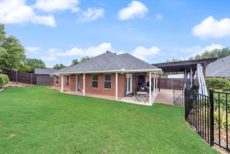 7057 Ridge Crest Drive North Richland Hills TX 76182