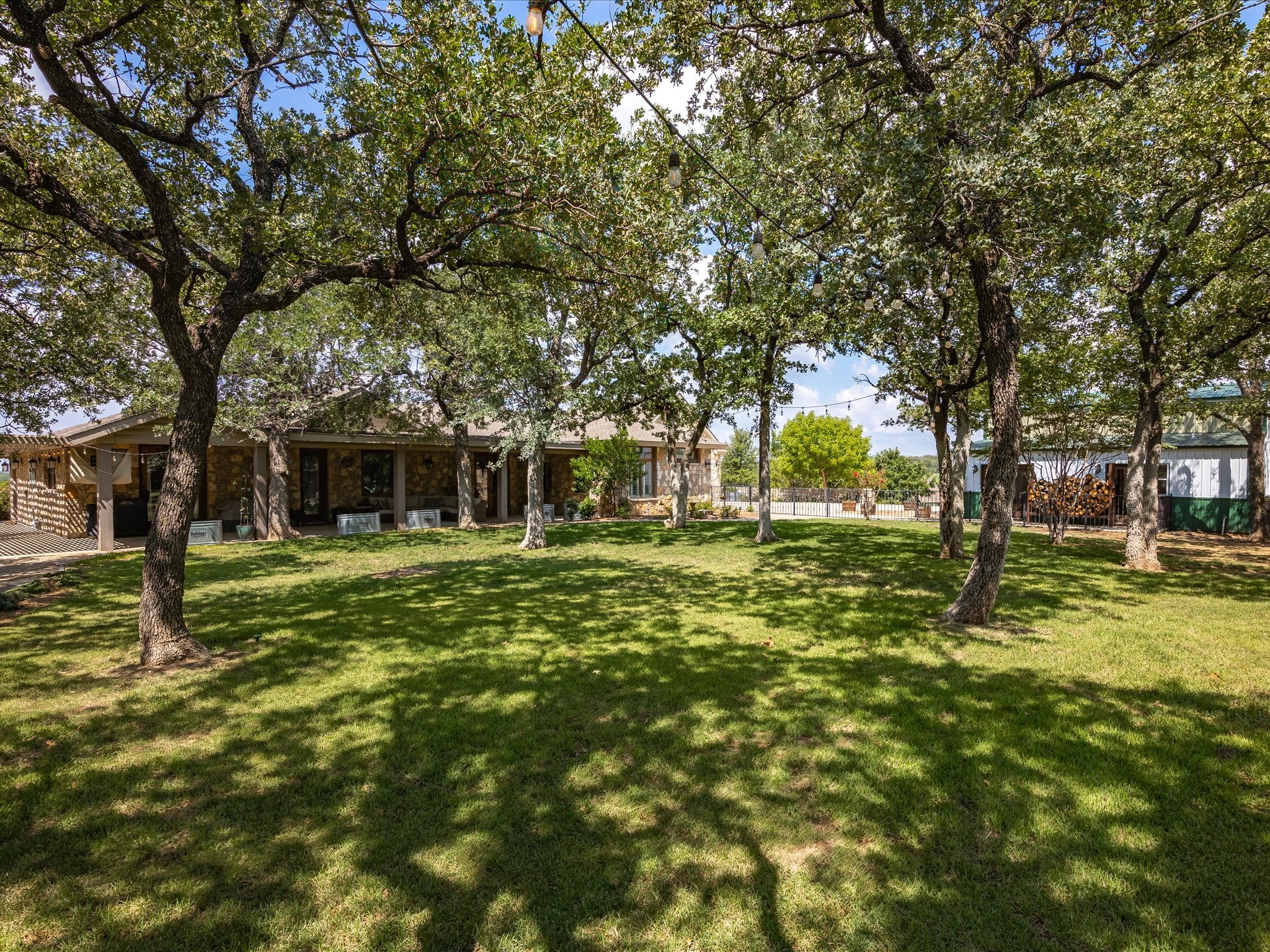 242 Bishop Drive Weatherford TX 76088