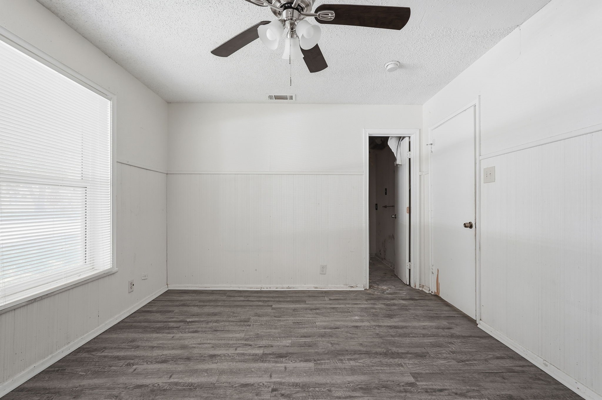 2806 E Atoll Drive Dallas TX 75216
