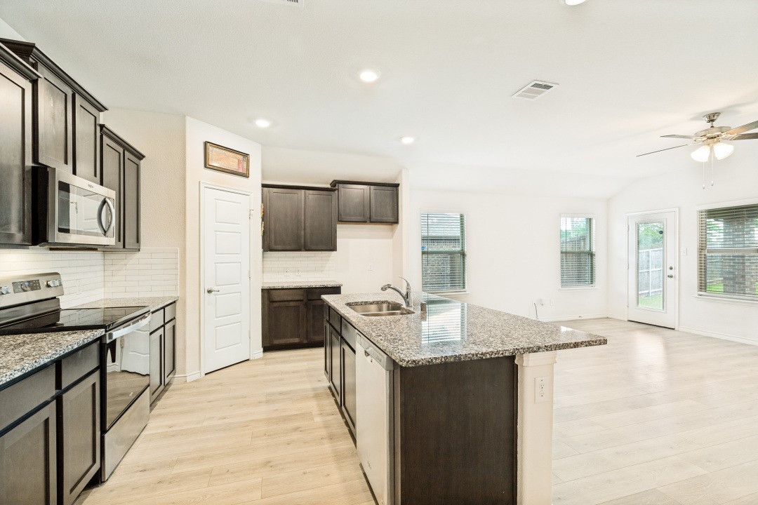 1017 Crepe Myrtle Lane Anna TX 75409