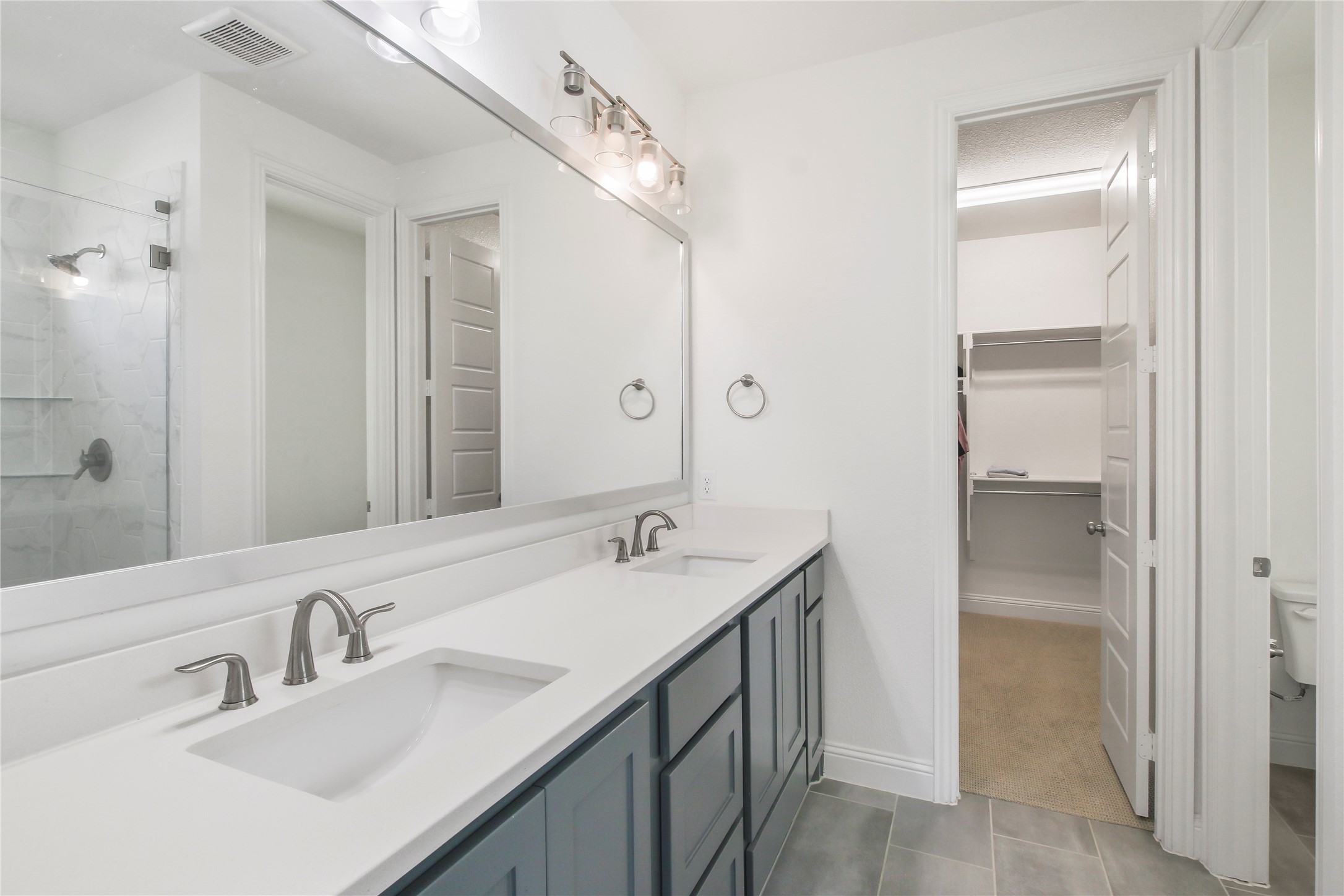 8425 Colburn The Colony TX 75056
