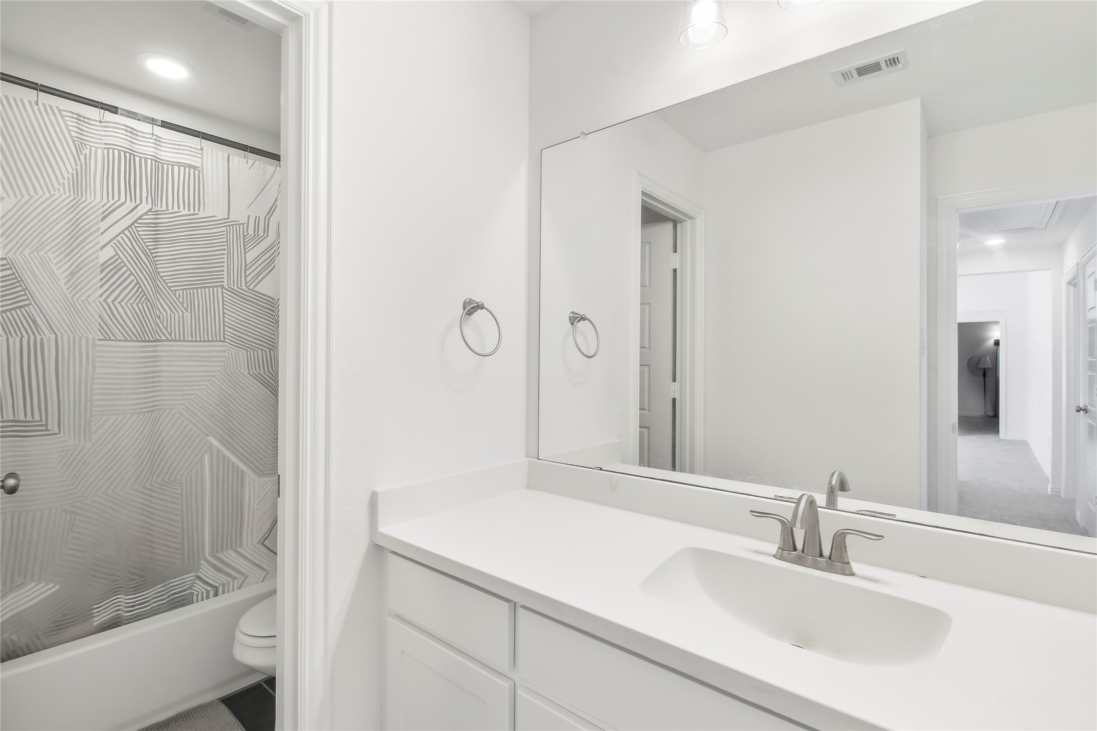 8425 Colburn The Colony TX 75056
