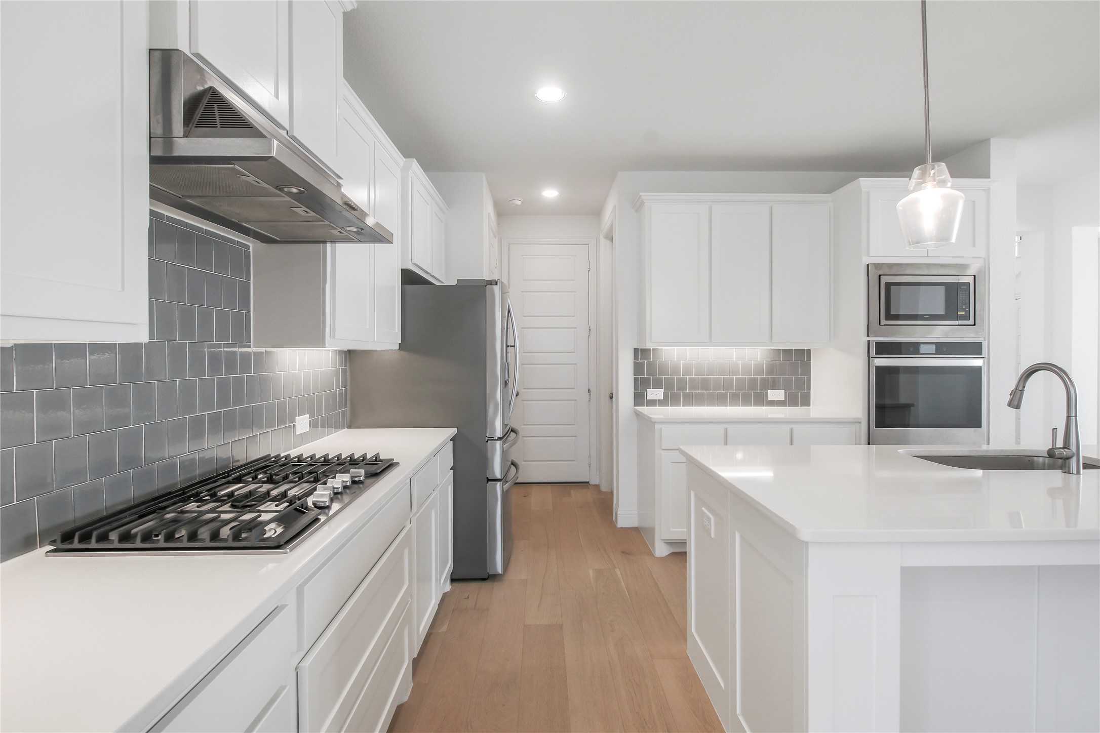 8425 Colburn The Colony TX 75056