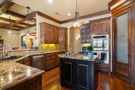 1014 Sunset Bay Court Granbury TX 76048