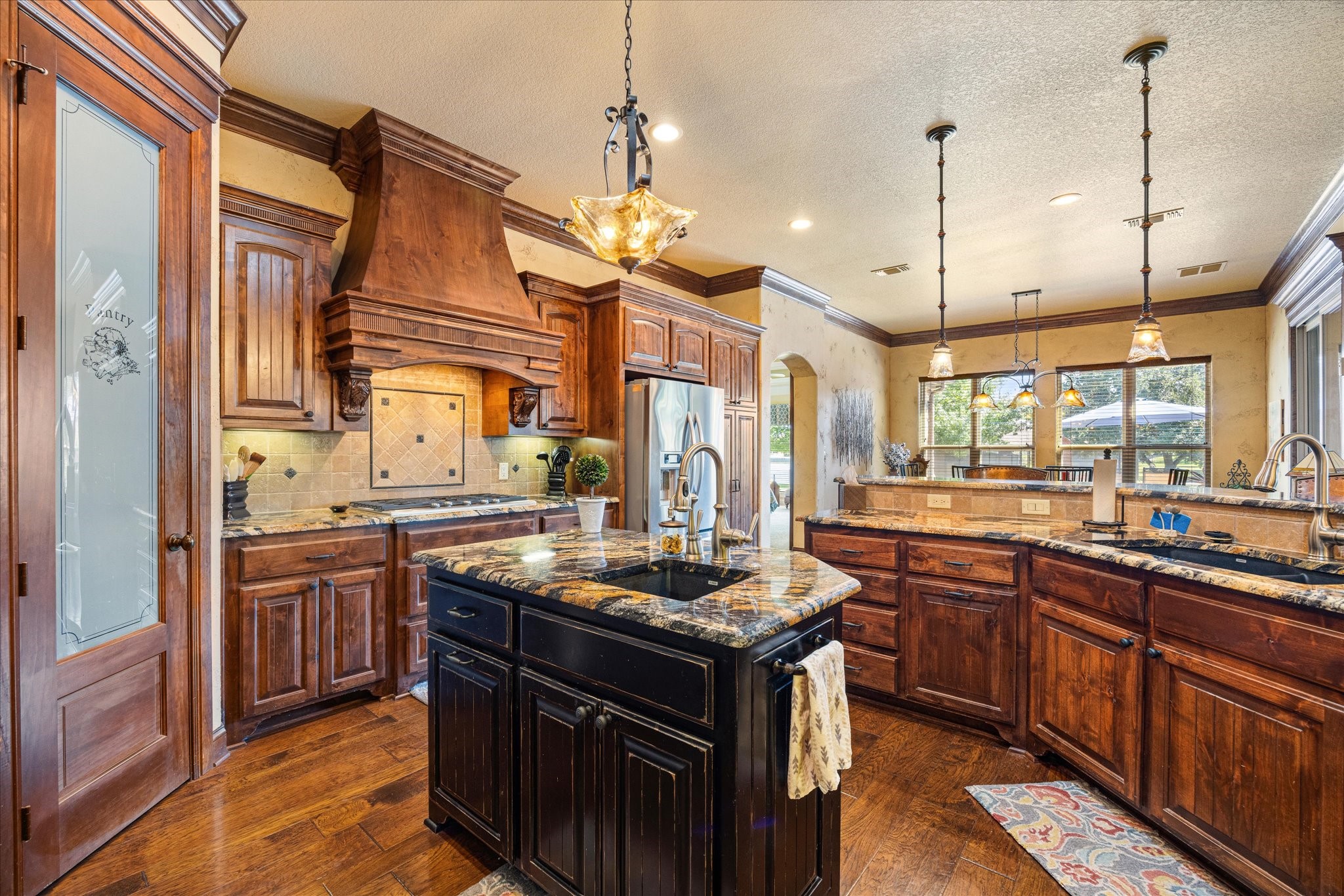 1014 Sunset Bay Court Granbury TX 76048