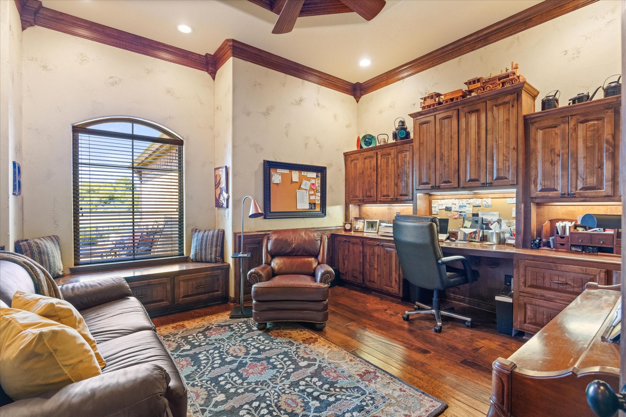 1014 Sunset Bay Court Granbury TX 76048