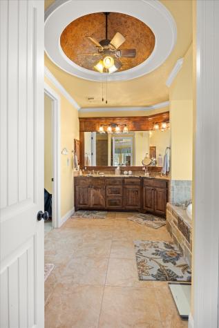 1014 Sunset Bay Court Granbury TX 76048
