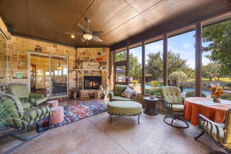 1014 Sunset Bay Court Granbury TX 76048