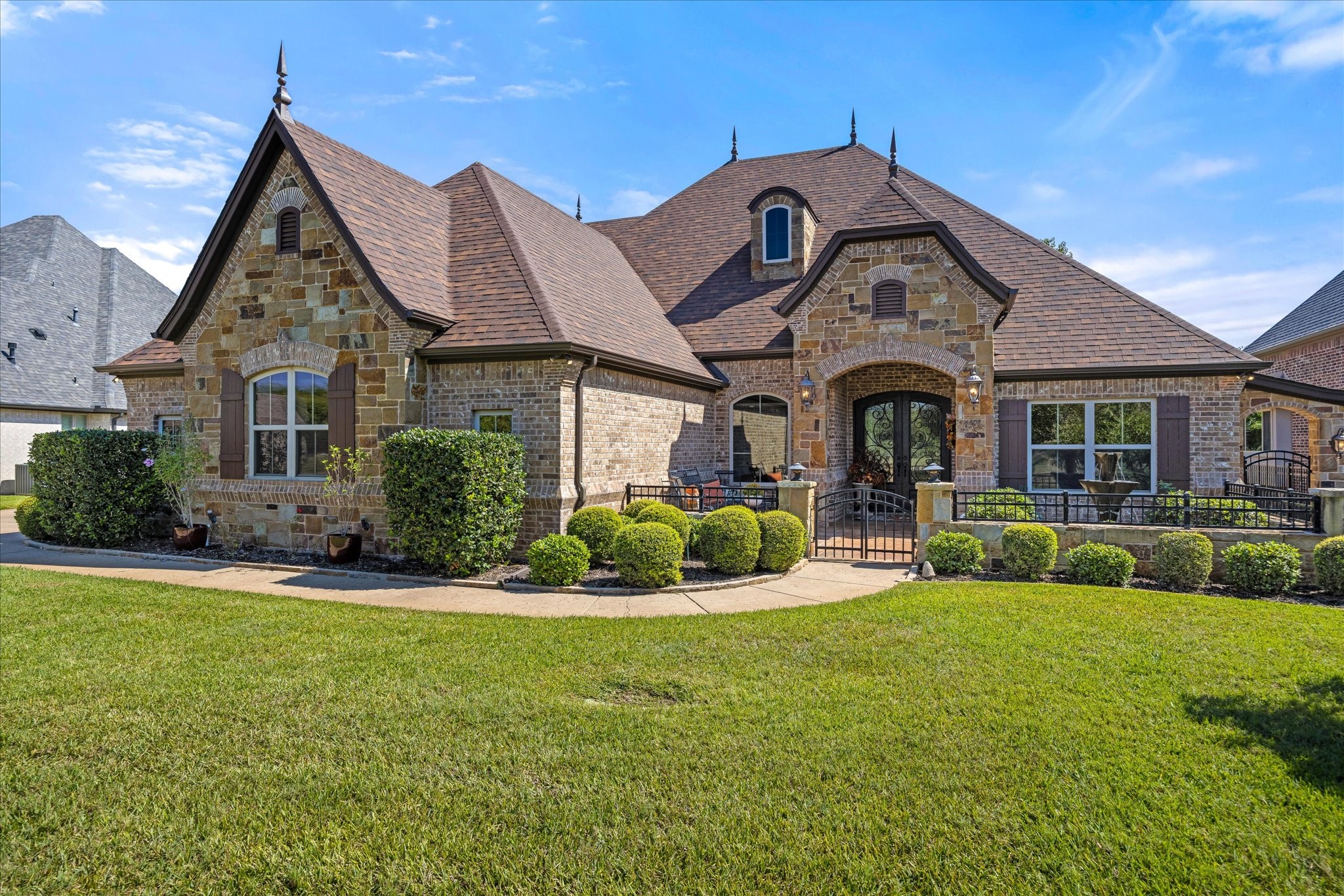 1014 Sunset Bay Court Granbury TX 76048