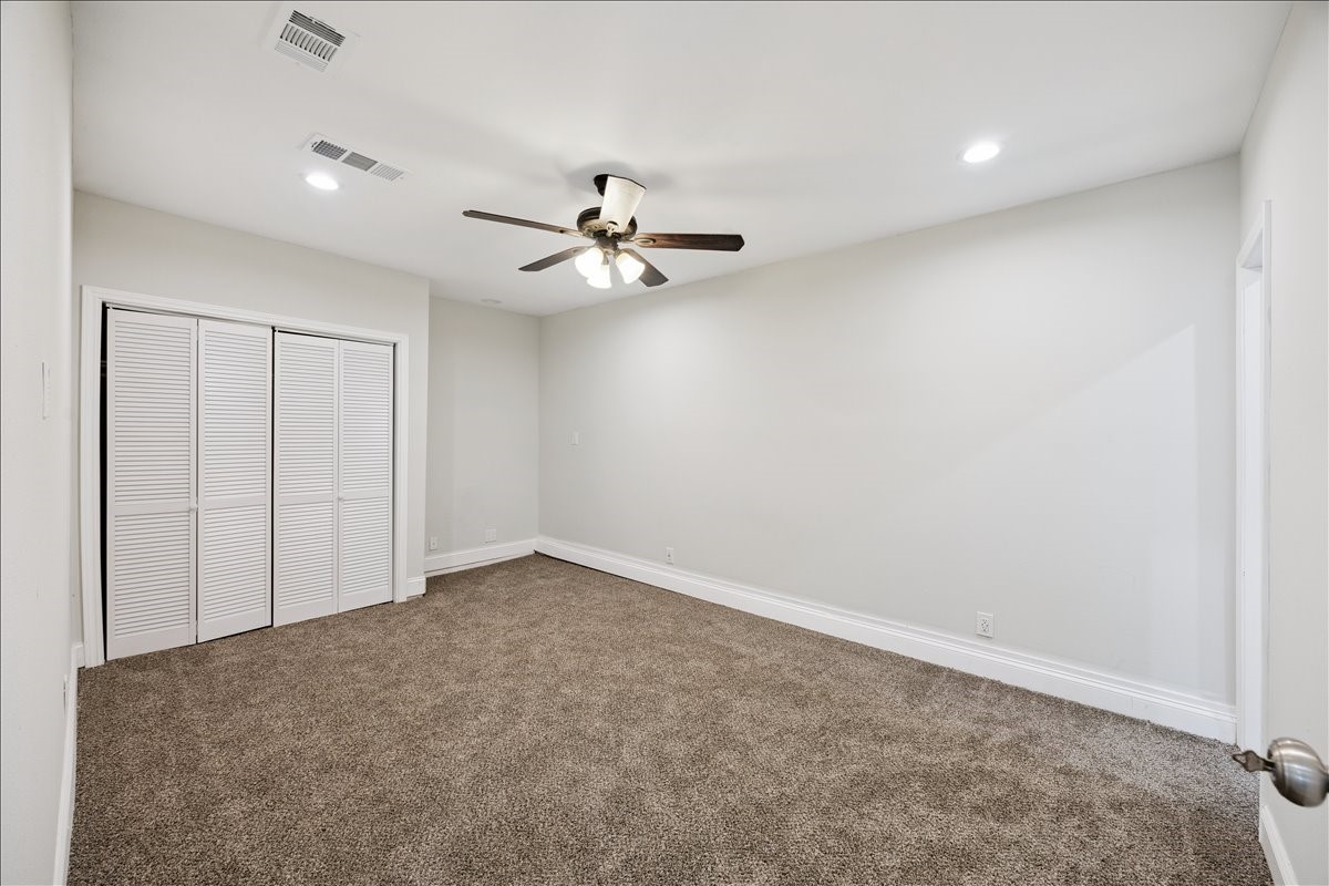 2509 Avenel Drive Farmers Branch TX 75234