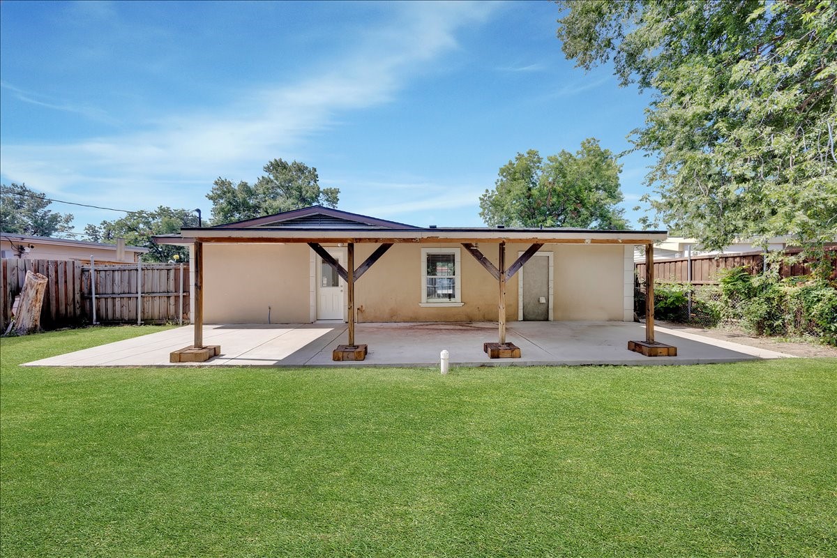 2509 Avenel Drive Farmers Branch TX 75234