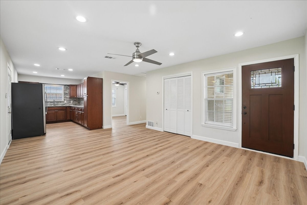 2509 Avenel Drive Farmers Branch TX 75234