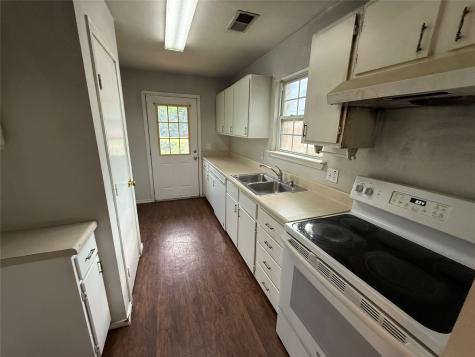 10937 Rockstone Drive Balch Springs TX 75180