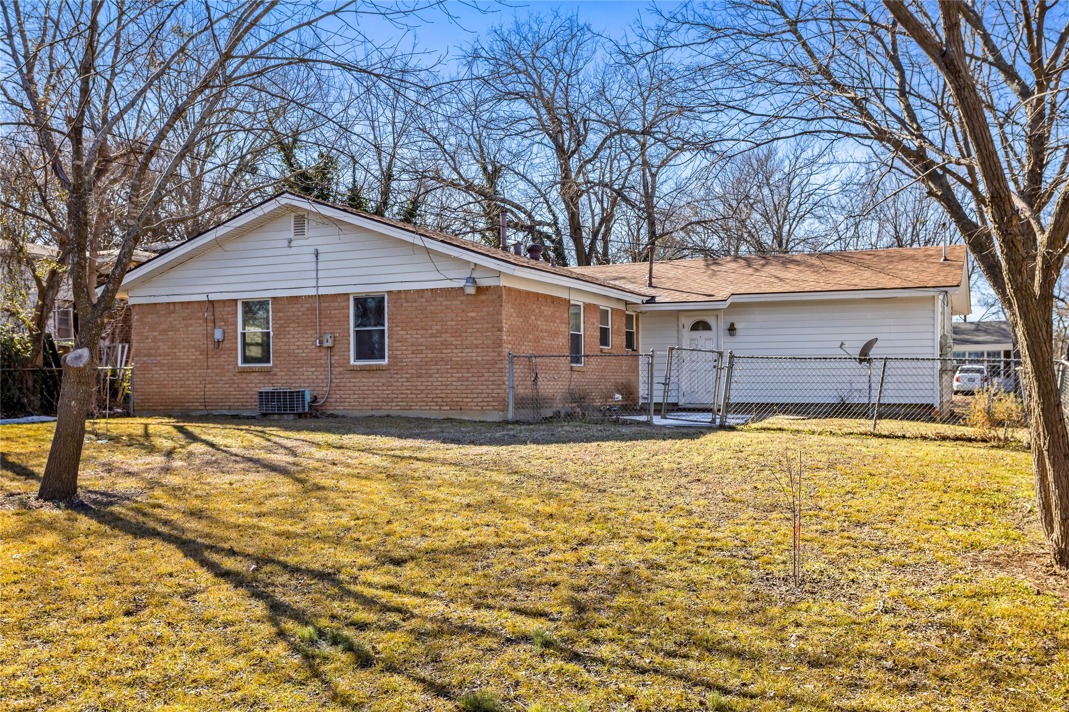 112 N Imperial Drive Denison TX 75020