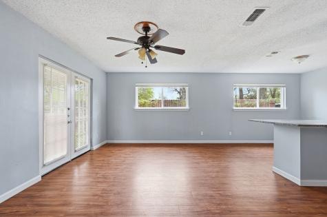 6246 Guilford Street Forest Hill TX 76119