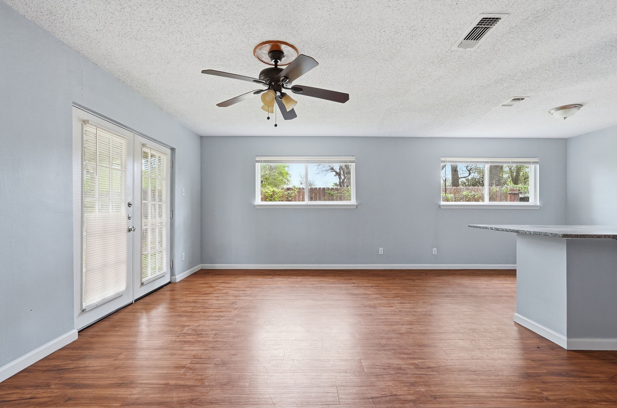 6246 Guilford Street Forest Hill TX 76119