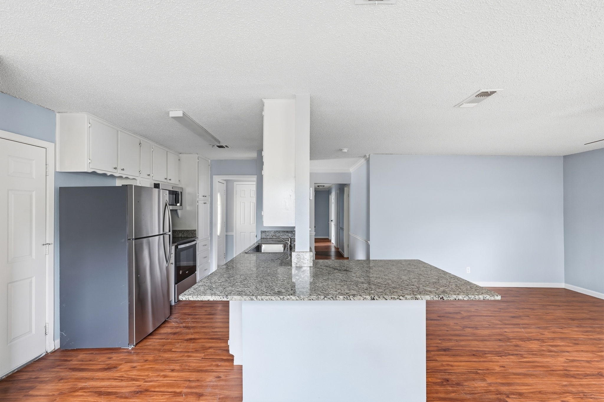 6246 Guilford Street Forest Hill TX 76119