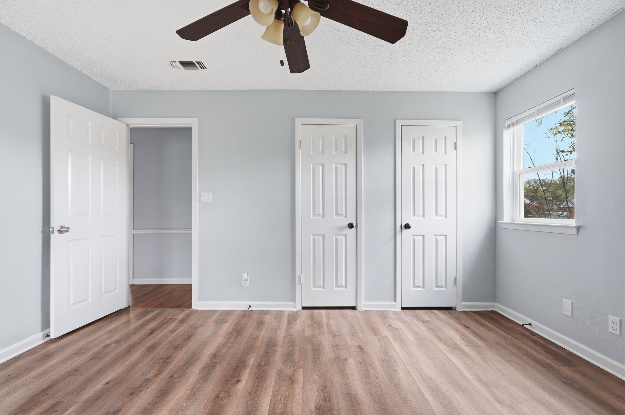 6246 Guilford Street Forest Hill TX 76119