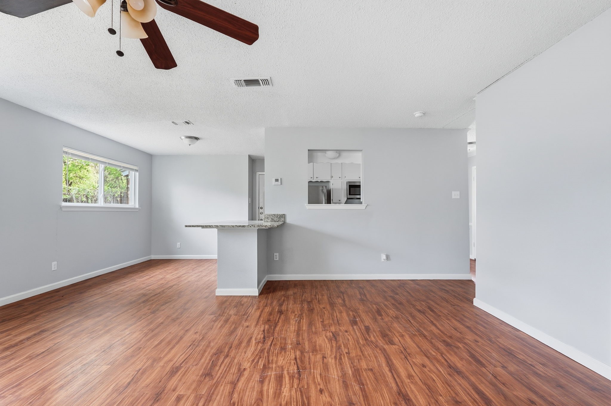 6246 Guilford Street Forest Hill TX 76119