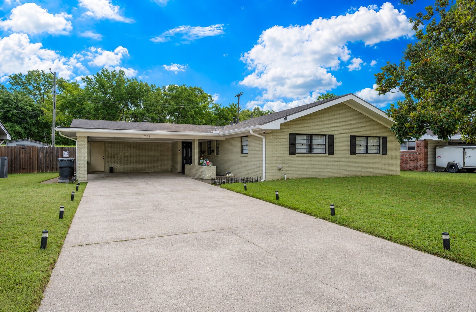 1751 Bayou Drive Shreveport LA 71105