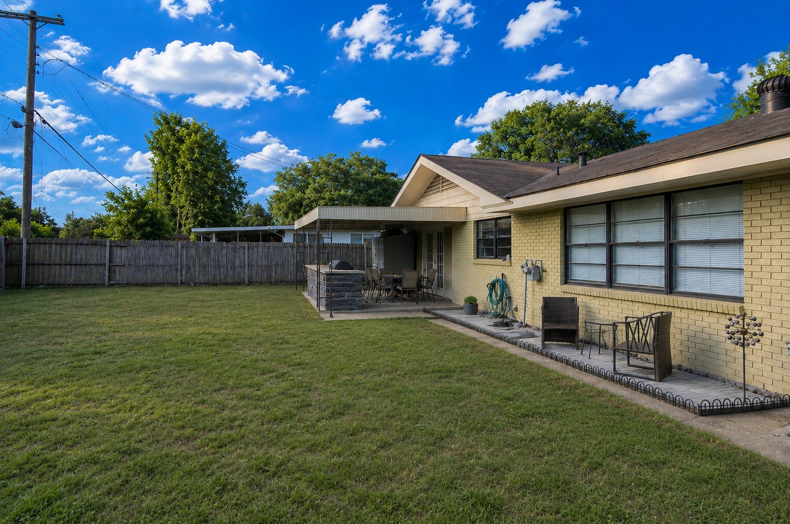 1751 Bayou Drive Shreveport LA 71105