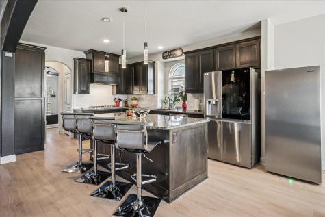 506 Crestview Drive Midlothian TX 76065